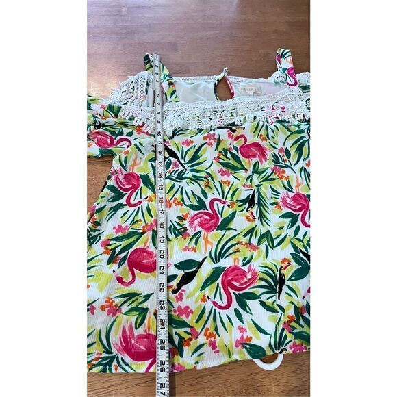 HAILEY LYN OFF TGE SHOULDER FLAMINGO TOP SIZE 1XL - Picture 6 of 9